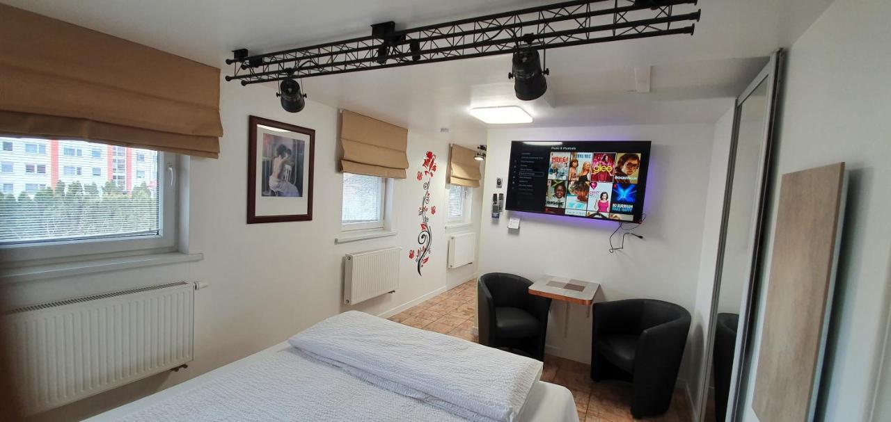 Aparthotel Savas 3 ,, Cosy House Studio" & Parking Kaunas Exterior foto
